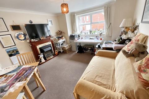 1 bedroom flat for sale, CHRISTCHURCH TOWN CENTRE