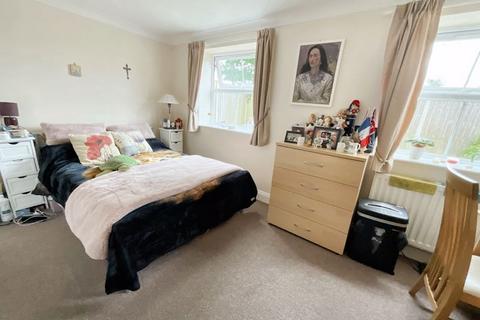 1 bedroom flat for sale, CHRISTCHURCH TOWN CENTRE