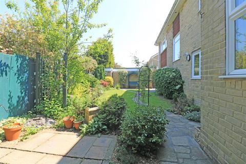 4 bedroom detached house for sale, St. Andrews Road, Boreham, Chelmsford