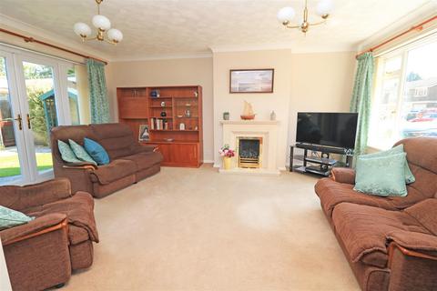 4 bedroom detached house for sale, St. Andrews Road, Boreham, Chelmsford