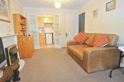 1 bedroom retirement property for sale, Parkland Grove, Ashford TW15