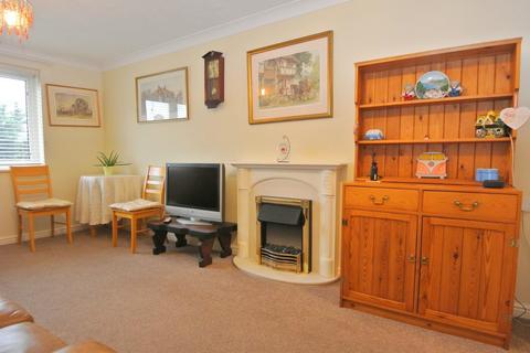 1 bedroom retirement property for sale, Parkland Grove, Ashford TW15