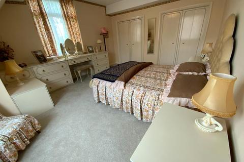 39 Park View, Leicester, LE3 6SJ