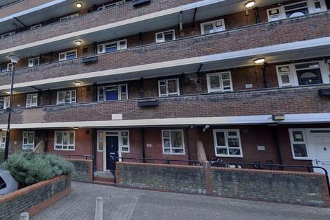 2 bedroom house to rent, Woodberry Down Estate