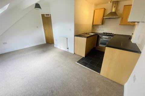 2 bedroom flat to rent, BPC02337 Hudds Vale Road, Bristol, BS5