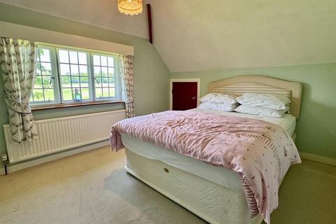 Lordsmeade Cottage Hurtmore Road, Godalming, GU7 2DY