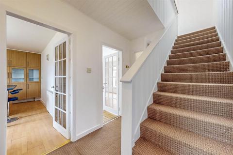 101 Glenearn Road, Perth, PH2 0NW