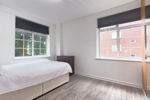 1 bedroom apartment to rent, Langford Court, Abbey Road, St John's Wood