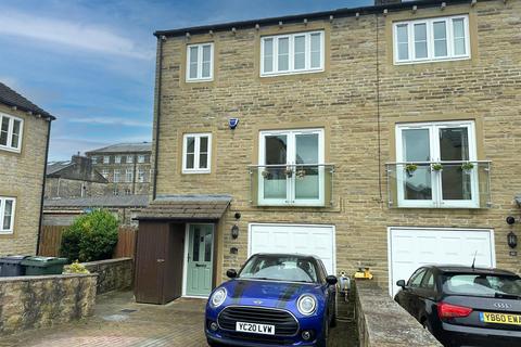 4 bedroom townhouse for sale, New Close Mill Fold, Silsden,