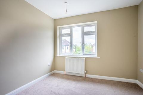 35 Alexander Avenue, York, YO31 9HX