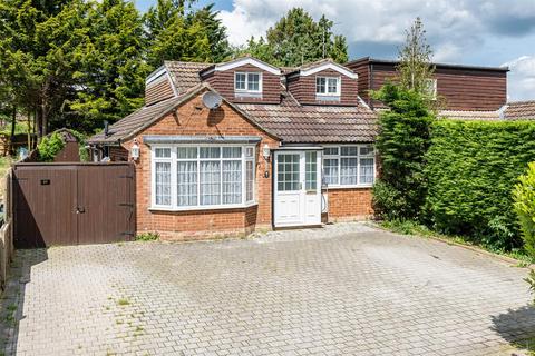 4 bedroom semi-detached house for sale, Chiswell Green Lane, St. Albans