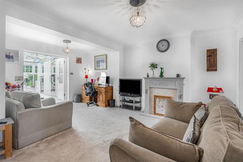 4 bedroom semi-detached house for sale, Chiswell Green Lane, St. Albans