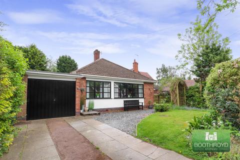 3 bedroom detached bungalow for sale, Brookside Avenue, Kenilworth