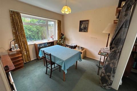 Loughlin The Cwm, Knighton, LD7 1HG