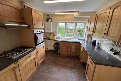 Loughlin The Cwm, Knighton, LD7 1HG