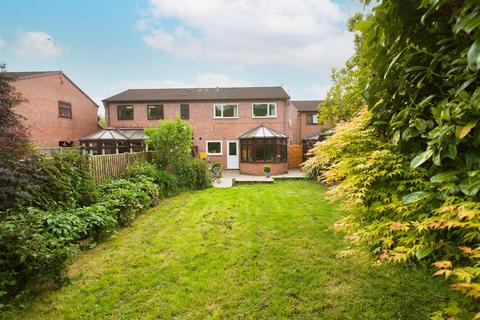 194 Cae Gwilym Lane, Cefn Mawr, Wrexham, LL14 3PE