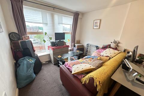 1 bedroom flat for sale, Millennium House, 366 Chester Road, Manchester