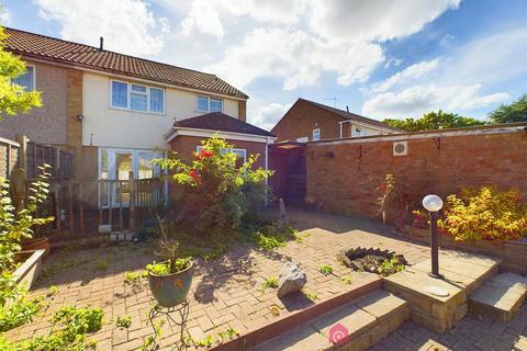 3 bedroom semi-detached house for sale, Fir Park, Harlow CM19