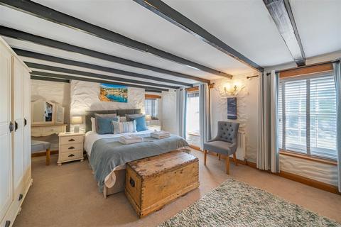 Island House The Warren, Polperro, Looe, PL13 2RD