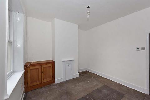 2 bedroom terraced house to rent, Adlington Road, Bollington, Macclesfield, SK10 5JT