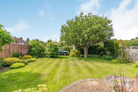 4 bedroom semi-detached house for sale, Heron Close, Rickmansworth WD3