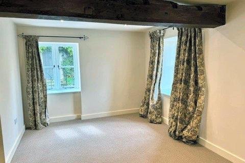 2 bedroom cottage to rent, High Street, Gretton NN17