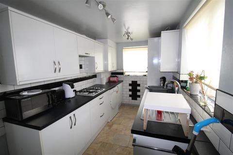3 bedroom semi-detached house for sale, Beaumont Avenue, Horwich, Bolton