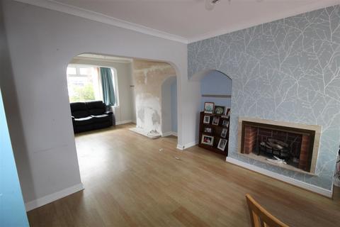 3 bedroom semi-detached house for sale, Beaumont Avenue, Horwich, Bolton