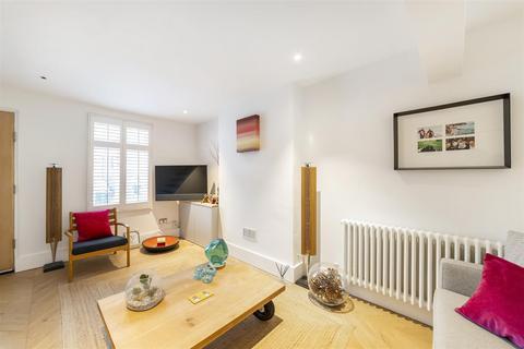 75 Warwick Road, London, W5 5QE