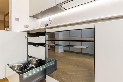 75 Warwick Road, London, W5 5QE