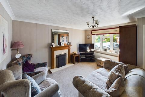 4 bedroom detached house for sale, Tall Elms Close, Churchdown, Gloucester