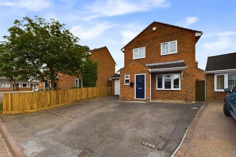 4 bedroom detached house for sale, Tall Elms Close, Churchdown, Gloucester