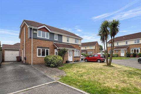 28 Gleneagles Close, Wirral, CH61 5YF