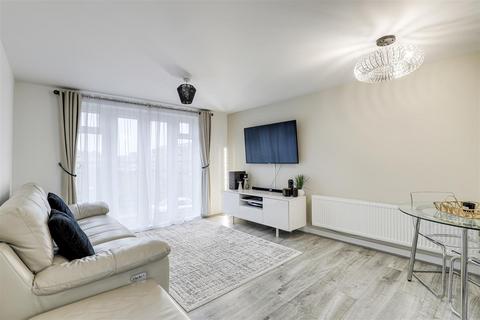 2 bedroom apartment for sale, 1 Merchant Avenue, Beechdale NG8