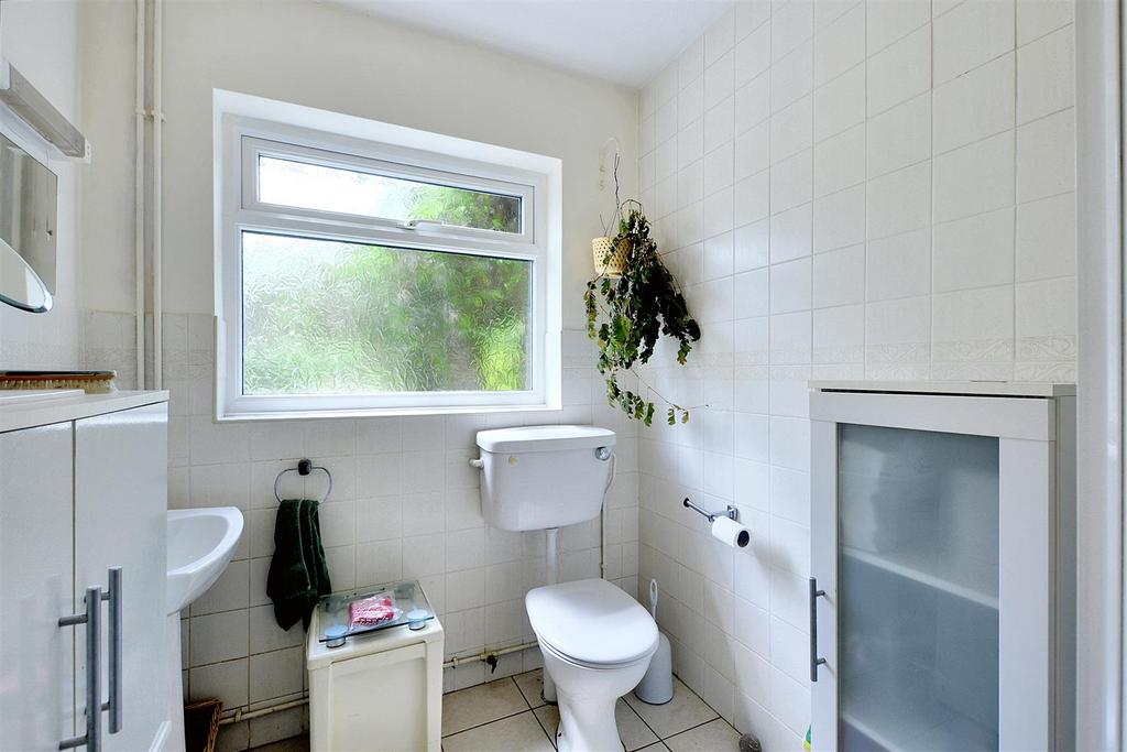 Shower Room 2.jpeg