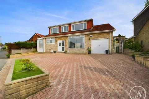 5 bedroom detached house for sale, New Templegate, Leeds