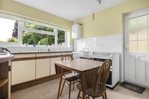 3 bedroom detached house for sale, St. Andrews Road, Caversham, Reading