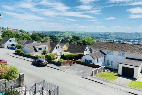 4 bedroom detached house for sale, Parc y Delyn, Carmarthen