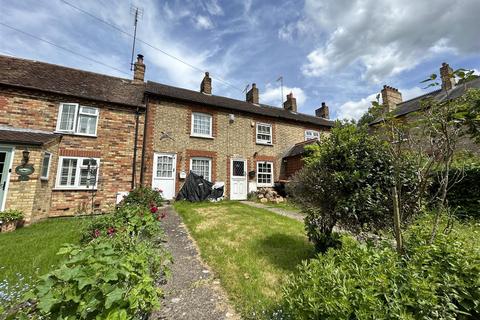 2 bedroom terraced house for sale, The Lane, Tebworth