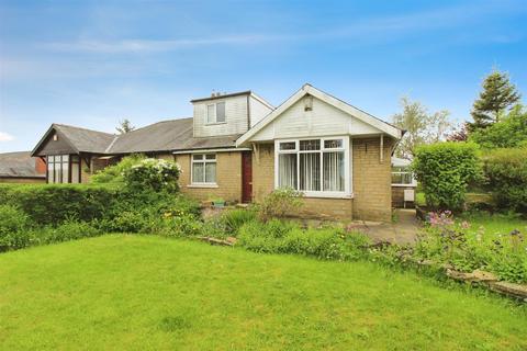 3 bedroom semi-detached bungalow for sale, Beacon Road, Bradford BD6