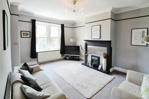 4 bedroom detached house for sale, Brearcliffe Street, Bradford BD6