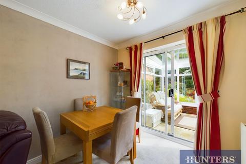 3 bedroom detached house for sale, Badminton Close, Bridlington