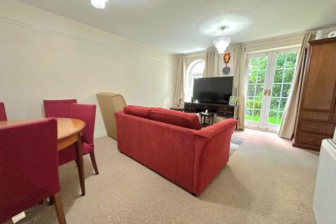 2 bedroom apartment for sale, Scholars Court, Northampton NN1