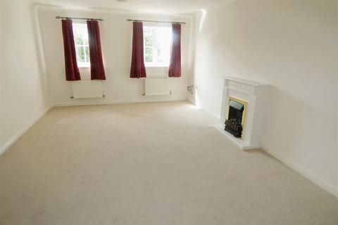 2 bedroom maisonette for sale, Kings Oak Court, Reddicap Heath Road, Sutton Coldfield