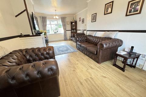 92 Old Oscott Hill, Birmingham, B44 9SP