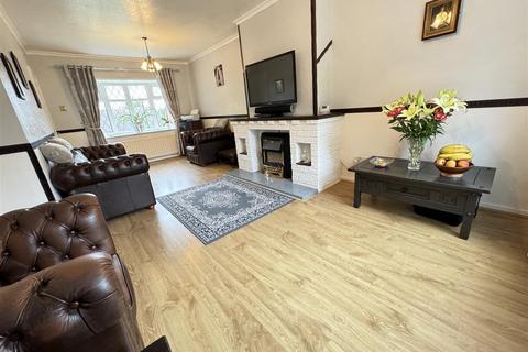 92 Old Oscott Hill, Birmingham, B44 9SP
