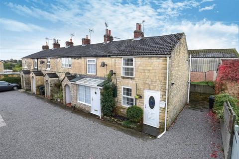 2 bedroom cottage to rent, Victoria Place, Clifford, Wetherby