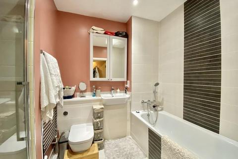 27 Potters Road, Southall, UB2 4AS