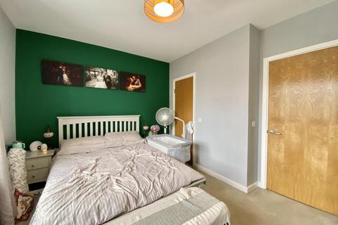 27 Potters Road, Southall, UB2 4AS
