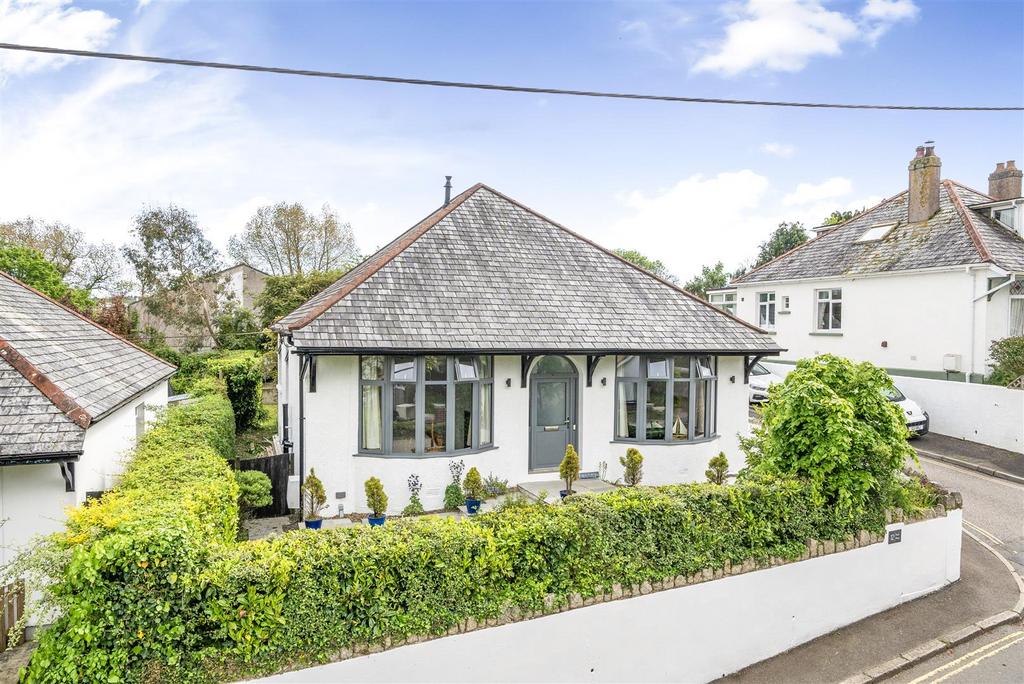 Park Place, Wadebridge 4 bed bungalow for sale £550,000